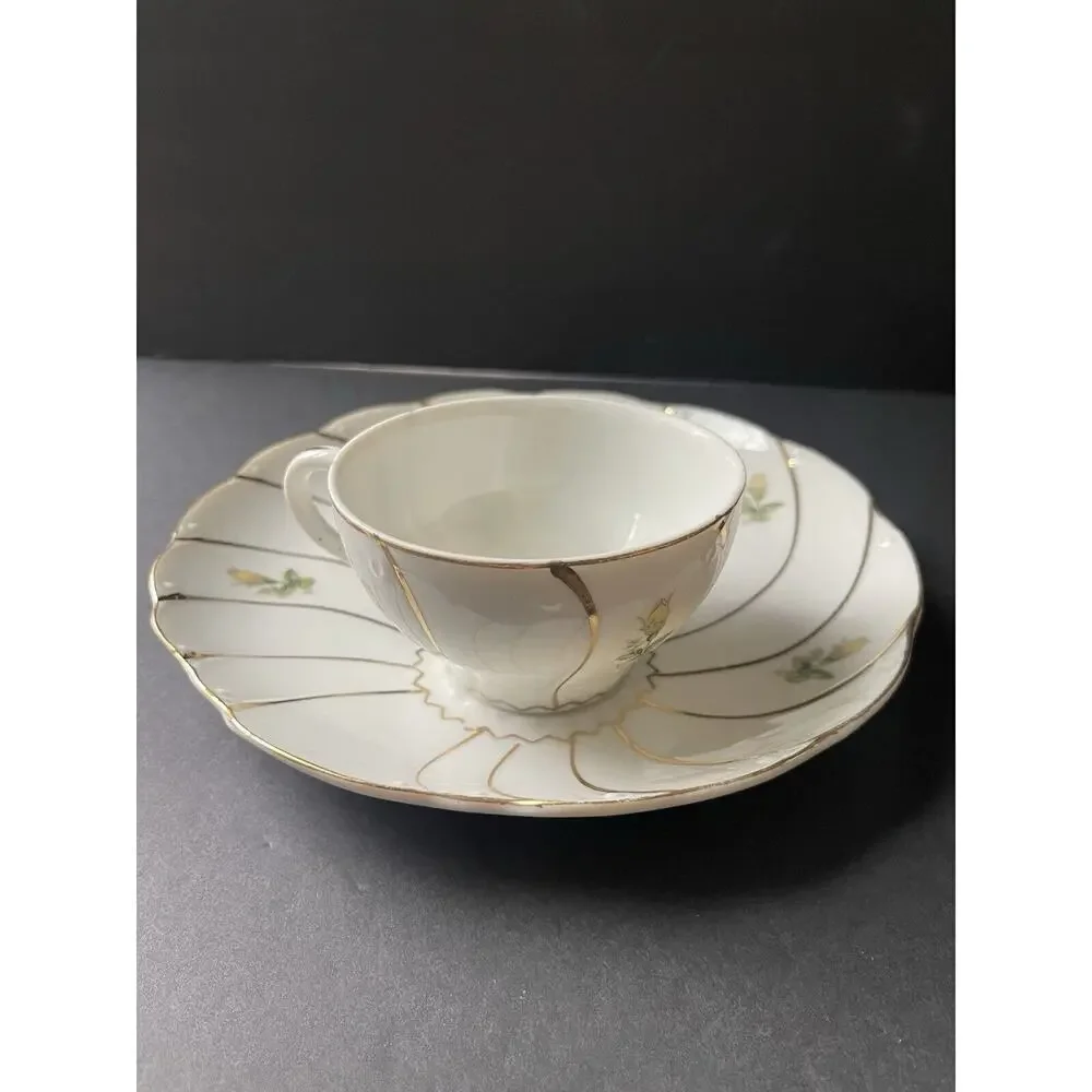 Yamaka Tea Set (4) Cup Saucer Snack Plate Japanese White China Asian Oriental